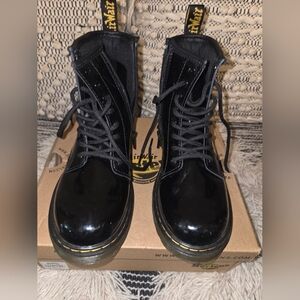Size 4 GIRLS Youth Dr. Martens Black Patent Leather Boots